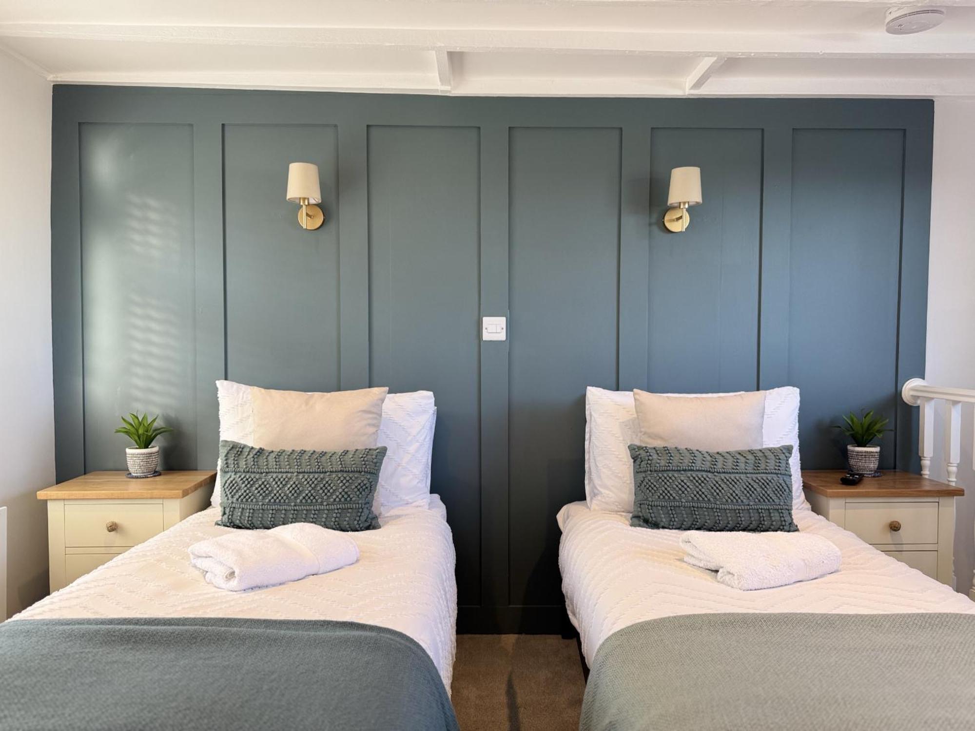 Driftwood House - Luxury Dog-Friendly Townhouse In Cowes, Steps From Marina Villa Cowes  Exterior photo